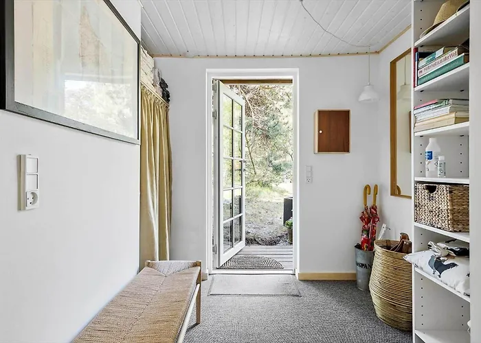 Дом отдыха 1521-aakirkeby-lyngvejen-7 *